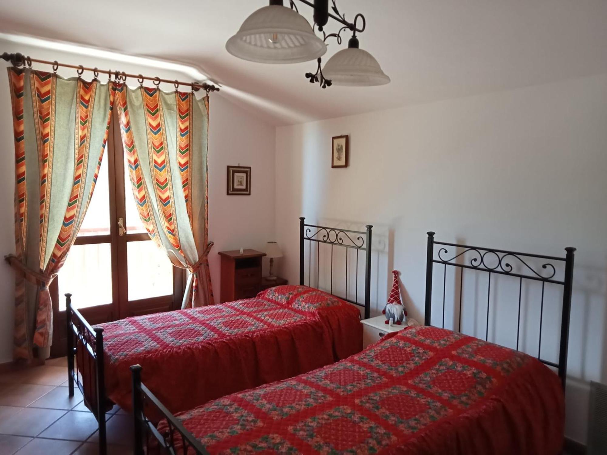Bed and Breakfast La Misun De Ciafre Кастельдельфино Экстерьер фото